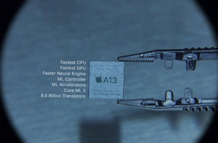 英特尔有创新并非“无能” 苹果自研只是“顺手”泼冷水