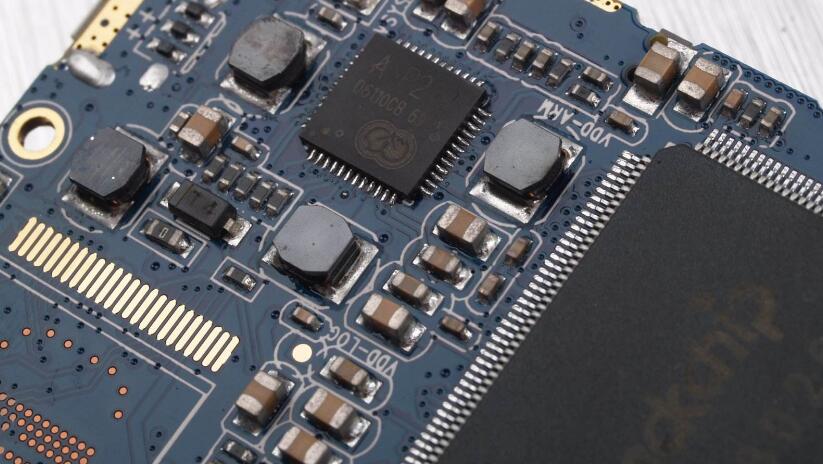 三星电子：暂无计划在西安投建<span style='color:red'>8英寸晶圆</span>代工厂