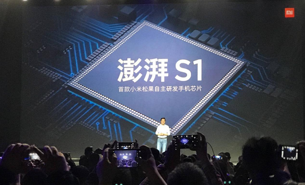 小米创“芯”：一场7年马拉松式的豪赌